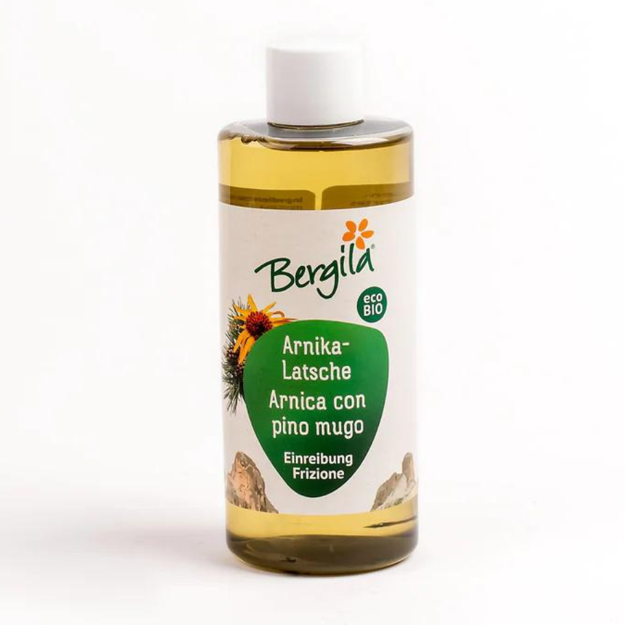 Arnikuvatn með fjallafuru ilmkjarnaolíu