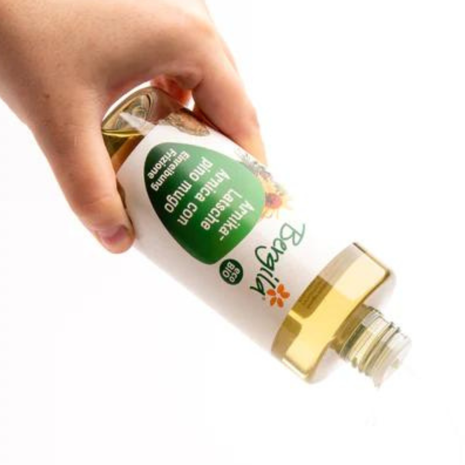 Arnikuvatn með fjallafuru ilmkjarnaolíu