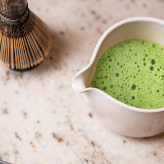 Matcha skál með stút - Josei