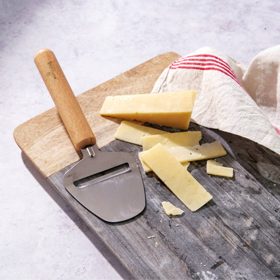 Ostaskeri með beykihandfangi EcoLiving