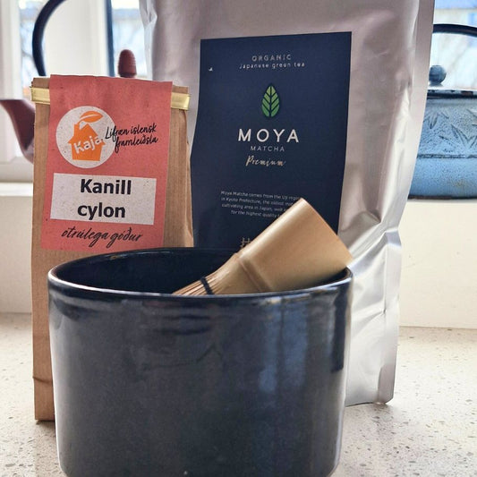 Moya matcha með Ceylon kanil a la Kaja