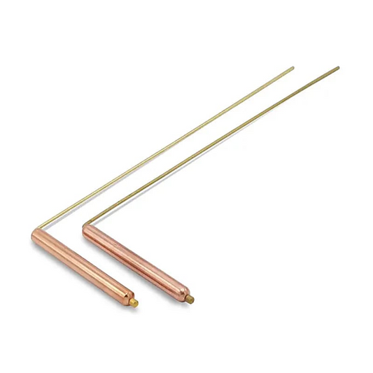 Spáteinar (dowsing rods) úr látúni með koparhöldum, sett