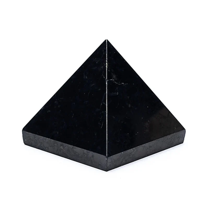 Shungite pýramídi
